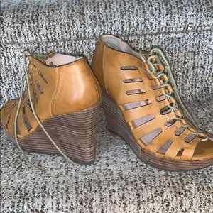 Francesca’s Wedge Heels